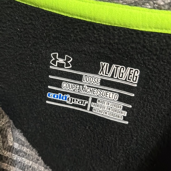Men’s XL Under Armour Cold gear half zip - Picture 3 of 6